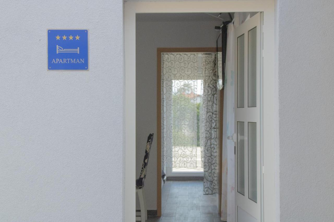 Apartament Teo *